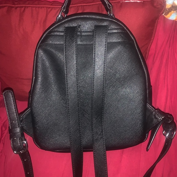 GUESS Small Backpack - Picture 6 of 8